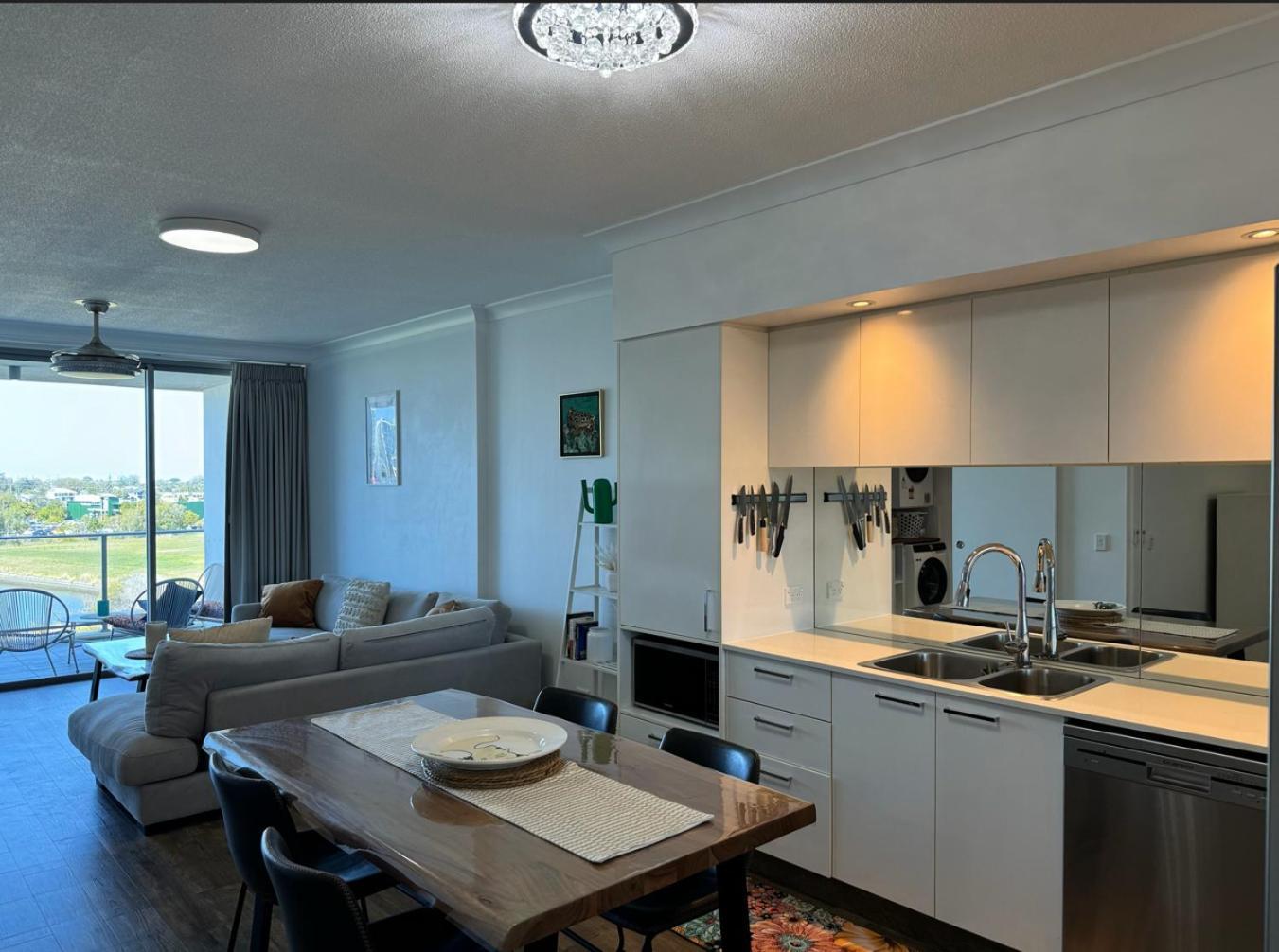 Harbour Quays Apartments Гоулд Коуст Екстериор снимка