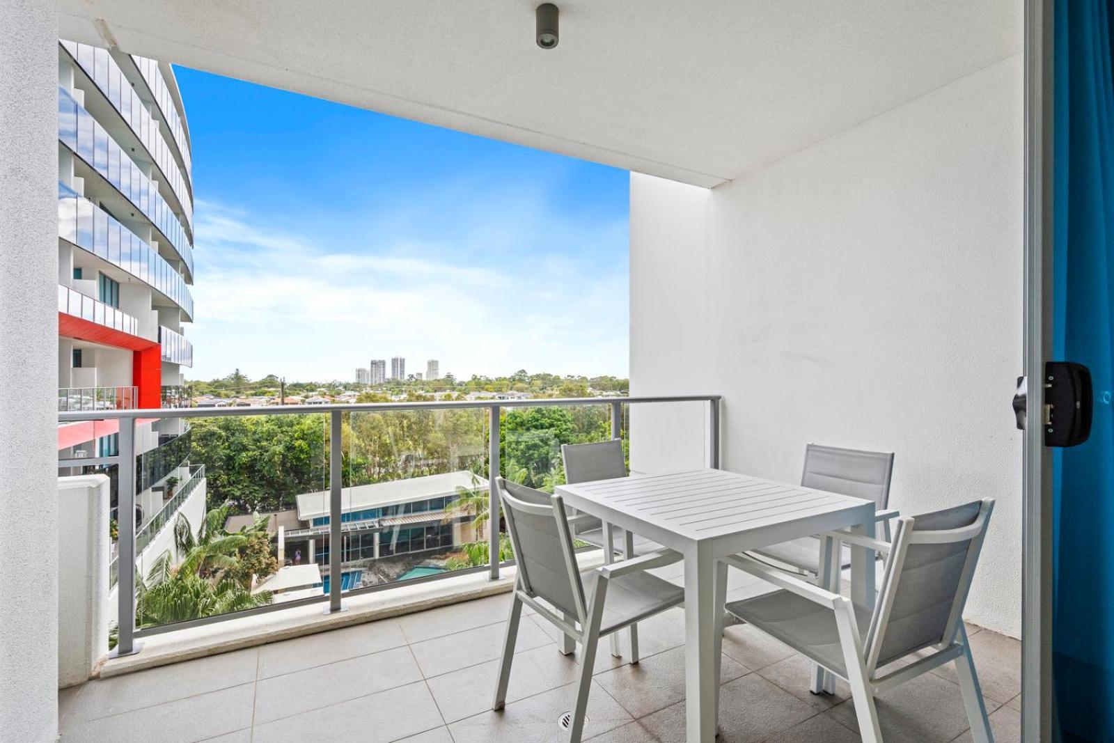 Harbour Quays Apartments Гоулд Коуст Екстериор снимка