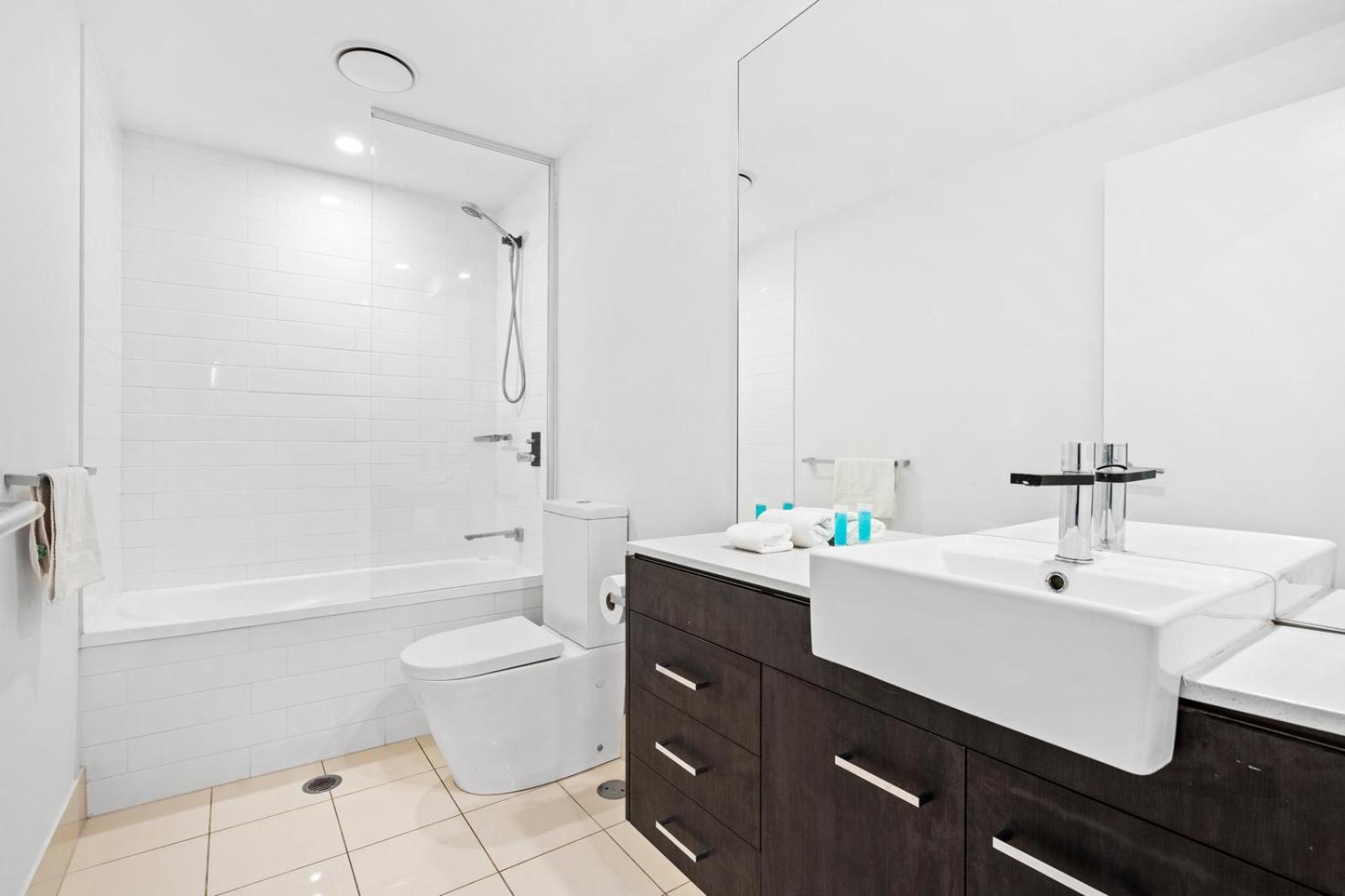 Harbour Quays Apartments Гоулд Коуст Екстериор снимка